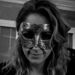 Meet your Posher, Kamila